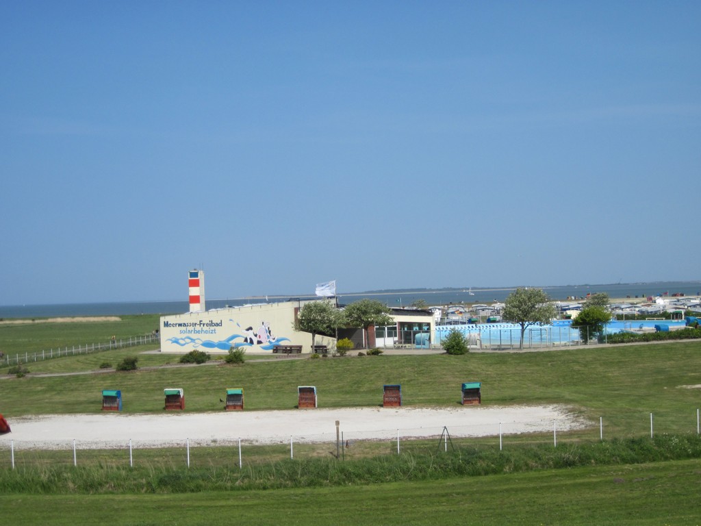 Das Meerwasser-Freibad in Dornumersiel